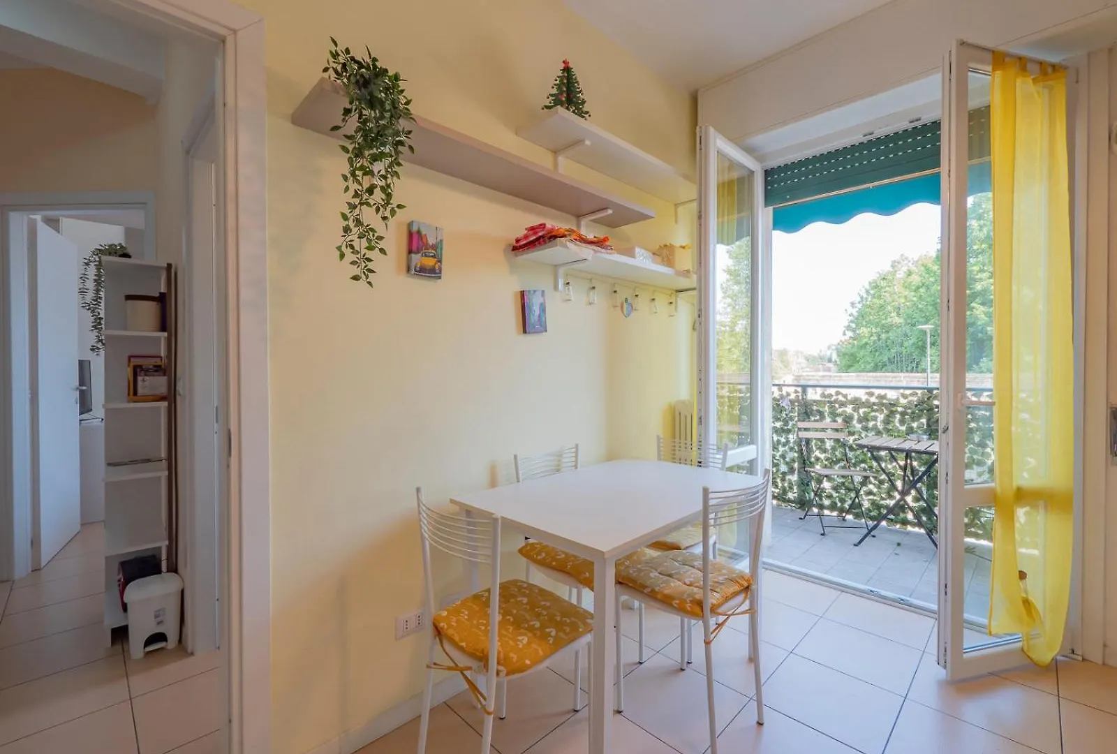 I Host Apartment - Forze Armate 83 Milan 0*,  Italy